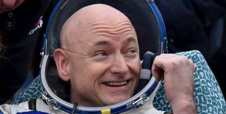 وداع همیشگی فضانورد آمریکایی با فضا وداع همیشگی فضانورد آمریکایی با فضا