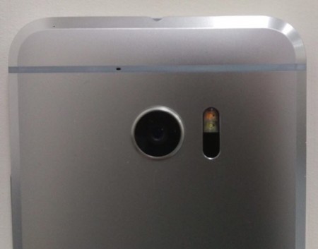 تصویری جدید از قاب پشتی اچ‌تی‌سی One M10