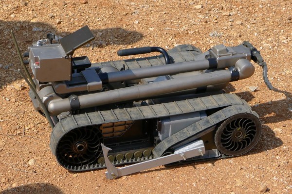 این روبات یک ابزار جنگی خارق‌العاده است