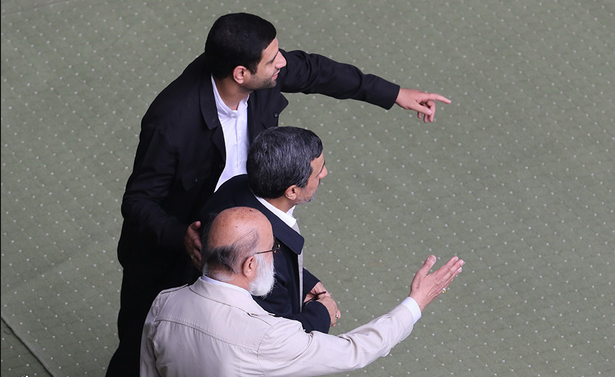 احمدی نژاد؛ حاصل عدم مشارکت مردم در انتخابات اسفند 81