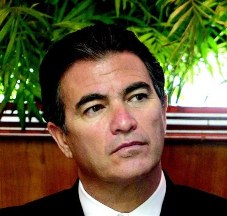 آخرین تلاش های اسرائیل برای جلوگیری از توافق هسته ای: مشاور نتانیاهو به لندن و پاریس می رود