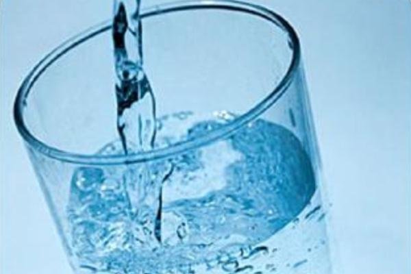 تصفیه کننده آب همراه ساخته شد تصفیه کننده آب همراه ساخته شد