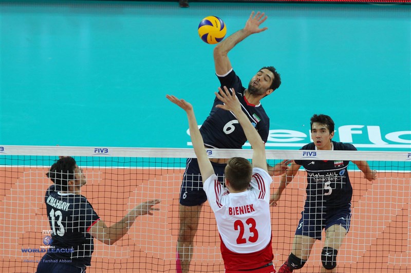 لهستان 3 - 1 ایران  ( گزارش تصویری)