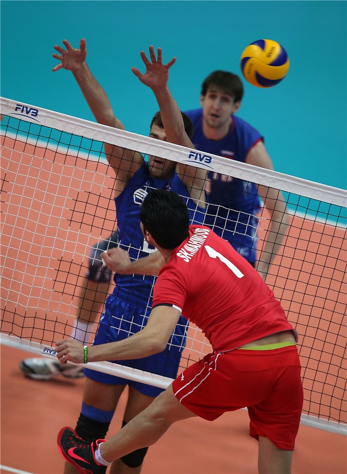 تیم ملی ایران چطور روسیه را شکست داد؟(گزارش تصویری)