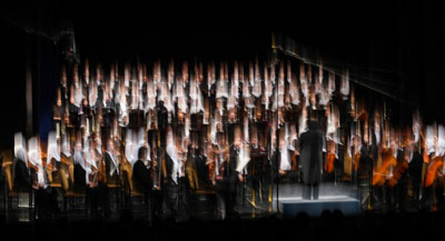 ارکستر سمفونیک عاشقانه «رومئو و ژولیت» را مینوازد ارکستر سمفونیک عاشقانه «رومئو و ژولیت» را مینوازد