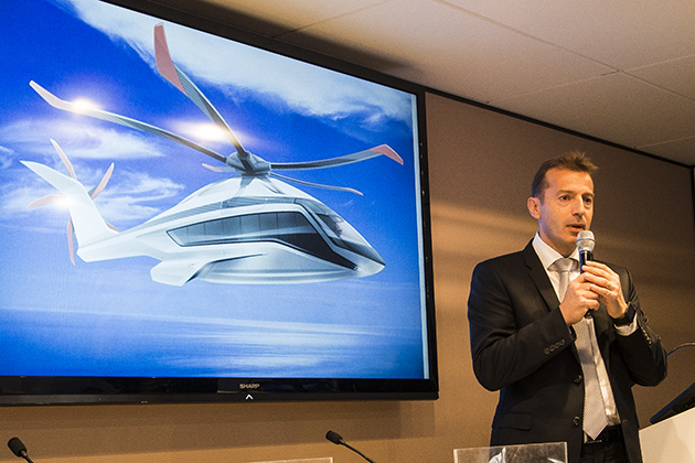 رونمایی از بالگرد جدید ایرباس در نمایشگاه هوایی پاریس رونمایی از بالگرد جدید ایرباس در نمایشگاه هوایی پاریس