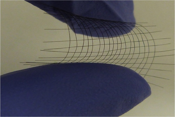ساخت الیاف حاوی گرافن برای تولید منسوجات الکترونیکی ساخت الیاف حاوی گرافن برای تولید منسوجات الکترونیکی