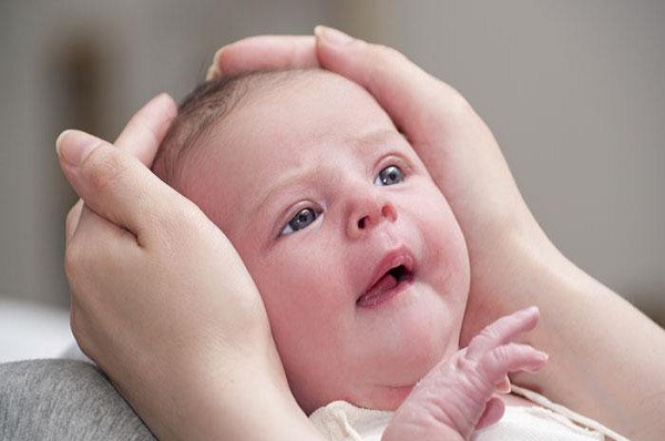 نوزاد تازه متولد شده شما را چگونه می‌بیند؟