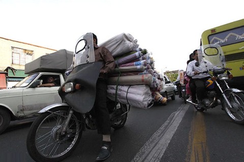 طول خودروهای تهران تهران11 هزار کیلومتر و موتور سیکلت ها 5 هزار کیلومتر است/تردد 3 برایری خودرو در تهران/ آلودگی محیطی 8 برابری موتور سیکلت نسبت به خودرو ها و........