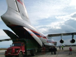 آغاز پرواز جنگنده های فرانسه در آسمان سوریه / آمریکا: فرود هواپیماهای نظامی روسیه در زادگاه بشار اسد