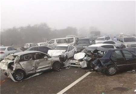 تعداد مصدومان تصادف زنجیره ای در آزادراه قزوین-کرج به 43 نفر رسید تعداد مصدومان تصادف زنجیره ای در آزادراه قزوین-کرج به 43 نفر رسید