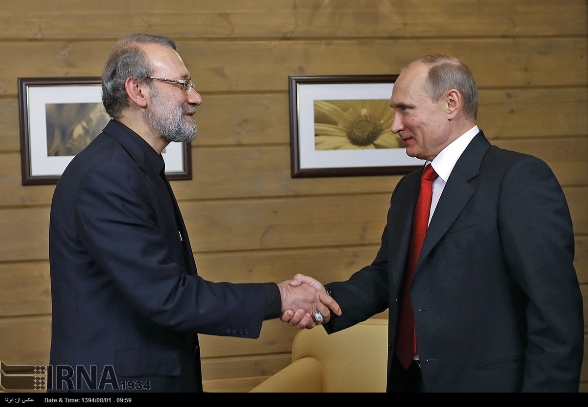 دیدار لاریجانی و پوتین در سوچی (عکس)