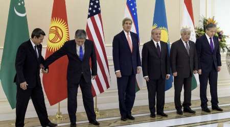 جان کری از سمرقند به آستانه رفت