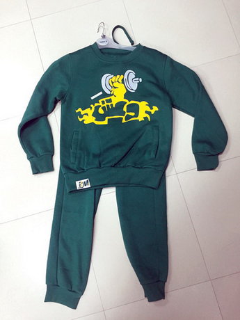 لباس‌های داعش برای کودکان (+ عکس)