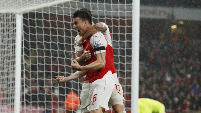 آغاز هفته دهم لیگ برتر انگلیس / شکست مجدد چلسی ، پیروزی و صدرنشینی آرسنال(+جدول/عکس) آغاز هفته دهم لیگ برتر انگلیس / شکست مجدد چلسی ، پیروزی و صدرنشینی آرسنال(+جدول/عکس)