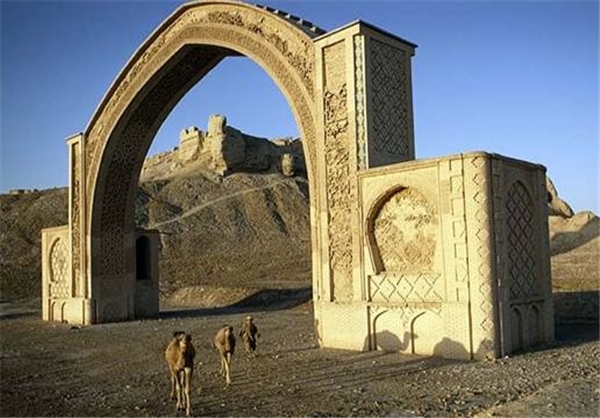 دروازه تاریخی «غزنی» افغانستان قبل و بعد از زلزله (+عکس)