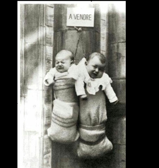 حراج 2 نوزاد برای داشتن فرزند کمتر (عکس)