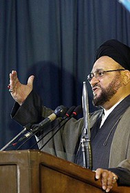 انتقاد امام جمعه موقت اصفهان از اجرای ارکستر موسیقی دربرخی رستورانها انتقاد امام جمعه موقت اصفهان از اجرای ارکستر موسیقی دربرخی رستورانها