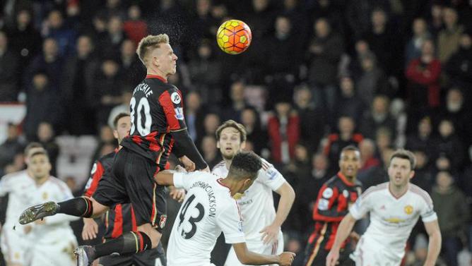 بورنموث 2-1 یونایتد/تیره روزی های فن خال(+عکس/جدول)