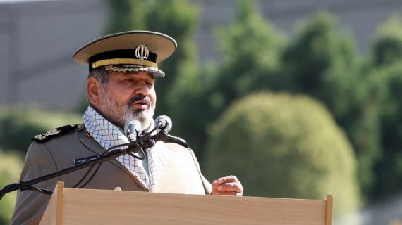 هشدار سرلشکر فیروزآبادی درباره مطرح شدن 