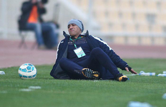 لبخند منصوریان بعد از زمین‌خوردن عجیب(عکس)