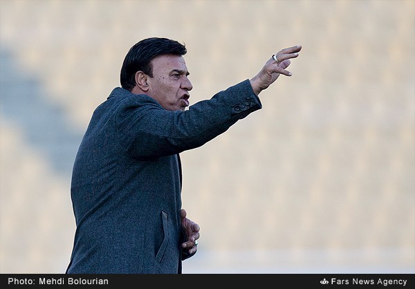 نفت 1 (5) - (6) 1 استقلال /رحمتی ، استقلال را به نیمه نهایی رساند نفت 1 (5) - (6) 1 استقلال /رحمتی ، استقلال را به نیمه نهایی رساند