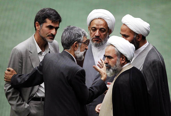 اصولگرایان رادیکالتر میشوند؟ اصولگرایان رادیکالتر میشوند؟