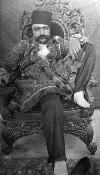 عکس خودمانی از ناصرالدین شاه