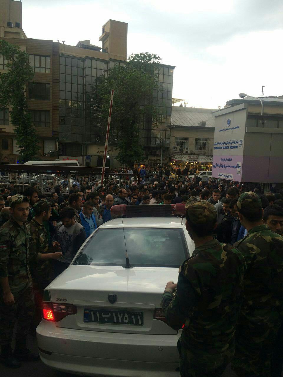 ازدحام در بیمارستان شهدابرای اولادی(+عکس)