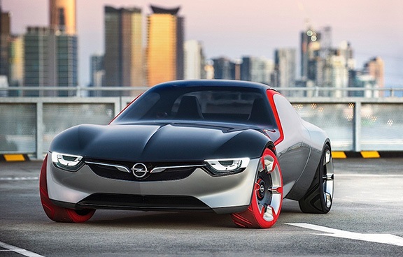 کرکودیل‌های دارتز، تیونینگ جالب پورشه و خودروهای سبز بنز در یک هفته خودرویی