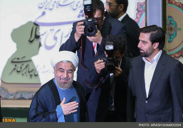 دفاع تمام قد «شیخ اکبر» از «شیخ دیپلمات» در آستانه انتخاب دوازدهم