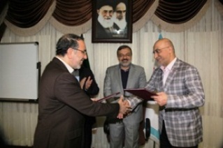 امضای قرارداد رسمی رومینگ ملی همراه اول با ایرانسل و رایتل امضای قرارداد رسمی رومینگ ملی همراه اول با ایرانسل و رایتل