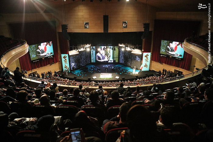 افتتاحیه سی و پنجمین جشنواره فیلم فجر (+عکس)