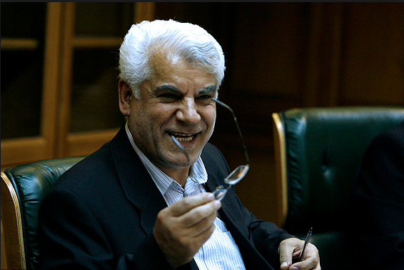 بهمنی: از این به بعد کشورها محتاط تر با آمریکا وارد معامله می شوند/ رابطه اروپاییها با ایران نشان میدهد تابوی آمریکا شکسته است بهمنی: از این به بعد کشورها محتاط تر با آمریکا وارد معامله می شوند/ رابطه اروپاییها با ایران نشان میدهد تابوی آمریکا شکسته است