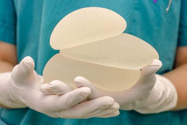 حقایقی درباره ایمپلنتهای پستان حقایقی درباره ایمپلنتهای پستان