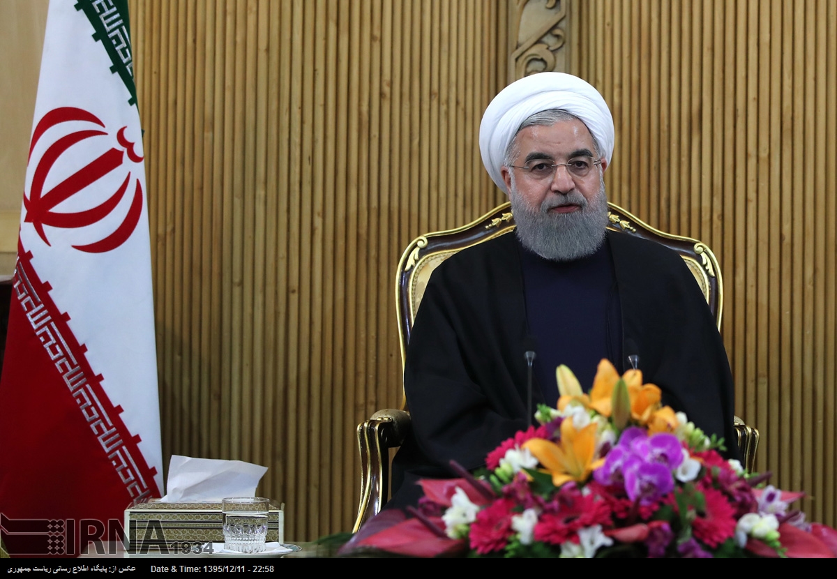 بازگشت روحانی به تهران (+عکس)