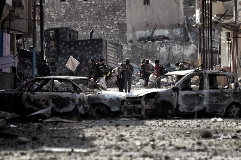 آخرین وضعیت جنگ با داعش در موصل/ چقدر تا شکست کامل تروریست ها زمان مانده؟