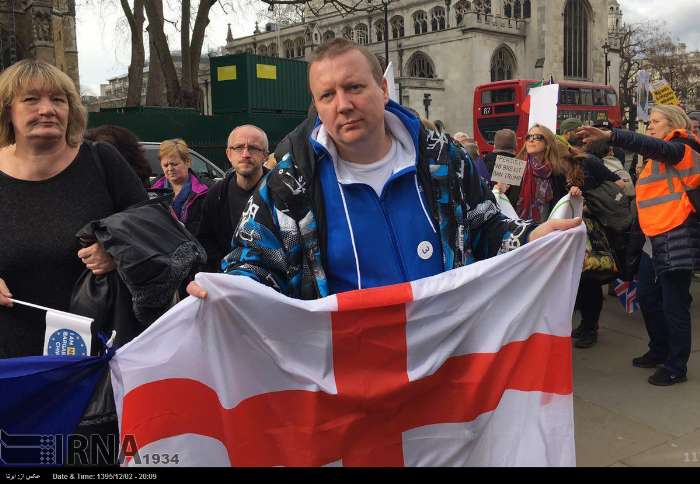 تظاهرات علیه برگزیت و سفر ترامپ در لندن (+عکس)