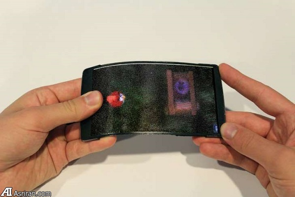 «هولوفلکس»؛ تلفن همراه با بدنه و نمایشگر هولوگرافی انعطافپذیر «هولوفلکس»؛ تلفن همراه با بدنه و نمایشگر هولوگرافی انعطافپذیر