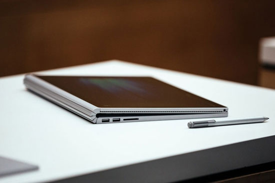 سرفیس بوک 2 در راه است سرفیس بوک 2 در راه است