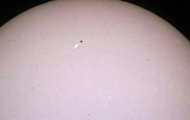 تصاویر نادرترین رویداد نجومی قرن تصاویر نادرترین رویداد نجومی قرن