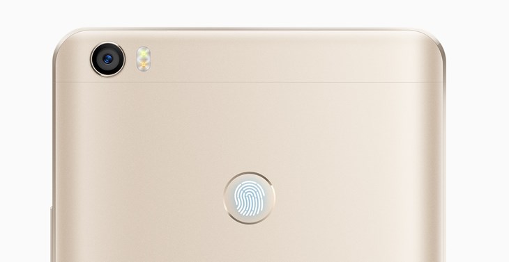 رونمایی از شیائومی Mi Max با نمایشگر 6.44 اینچی رونمایی از شیائومی Mi Max با نمایشگر 6.44 اینچی