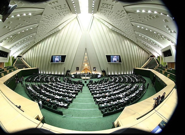 وکیلی: اصلاح‌طلبان در جریان ریاست عارف کم کاری‌ کرده‌اند/ عارف عضو کمیسیون آموزش خواهد شد/ کوهکن: احتمالا ترکیب هیات رئیسه تغییر می‌کند