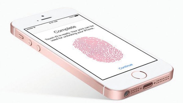 ۱۲ نکته برای استفاده بهتر از آیفون SE ۱۲ نکته برای استفاده بهتر از آیفون SE