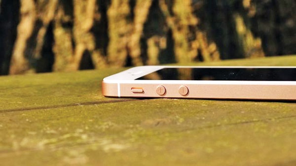 ۱۲ نکته برای استفاده بهتر از آیفون SE ۱۲ نکته برای استفاده بهتر از آیفون SE