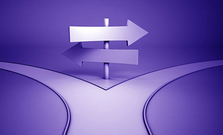 لطف احمدی نژاد و شکل گیری جریان اعتدال در ایران/ دو قطبی اعتدال - رادیکال در دهه 90