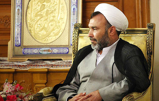 نماینده سابق مجلس: در صورت حضور احمدی نژاد بخشی از اصولگرایان از روحانی حمایت میکنند/ احمال معرفی نامزدی تازه از سوی اصولگرایان نماینده سابق مجلس: در صورت حضور احمدی نژاد بخشی از اصولگرایان از روحانی حمایت میکنند/ احمال معرفی نامزدی تازه از سوی اصولگرایان