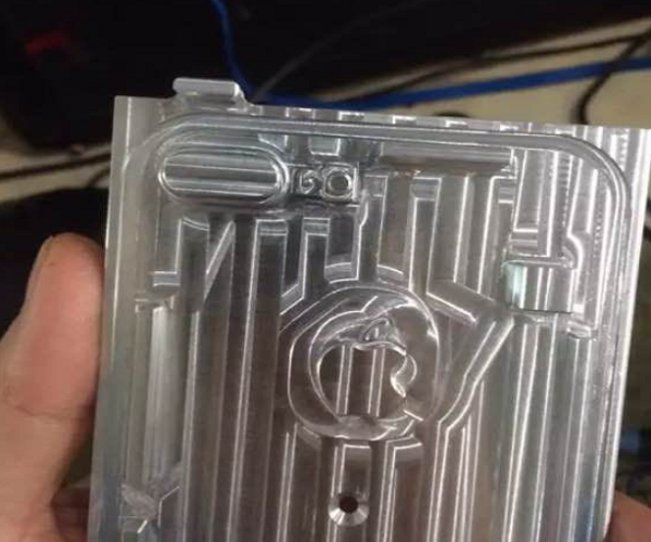 انتشار تصاویر جدید از پنل های آیفون 7 و 7 پلاس