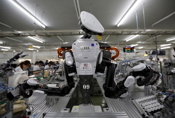 ربات ها 5 شغل رااز دست انسان در می آورند