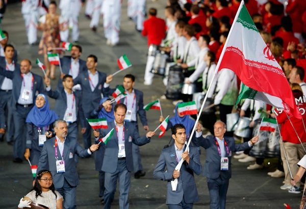 آقای رییس جمهور فکری به حال لباس های کاروان ایران در المپیک بکنید(+عکس) آقای رییس جمهور فکری به حال لباس های کاروان ایران در المپیک بکنید(+عکس)